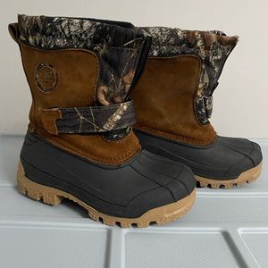 Ozark Trail snow boots